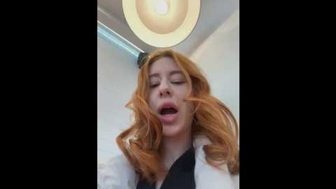 Media: foxy_heart Stripchat 2025-06-03 02:20:00