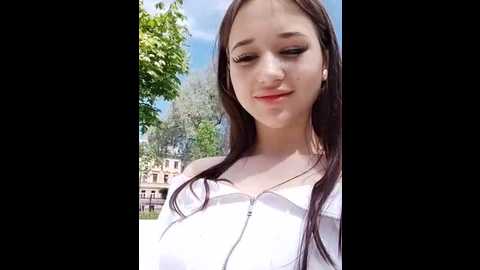 Media: juice_bunny Stripchat 2025-06-03 09:01:00