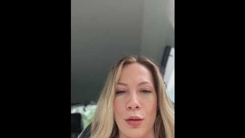 lavenderhot @ stripchat on 20250603