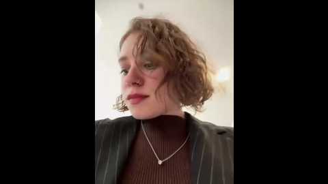 Media: lucy_joy Stripchat 2025-06-03 14:18:00