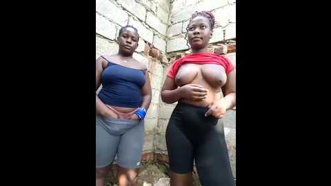 Media: xtra_bootie Stripchat 2025-06-03 06:06:00