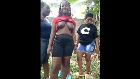Media: xtra_bootie Stripchat 2025-06-03 08:34:00
