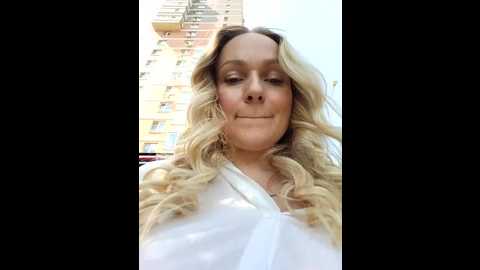 Media: bondgirl_013 Stripchat 2025-06-04 11:47:00