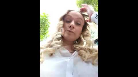 Media: bondgirl_013 Stripchat 2025-06-04 12:27:00