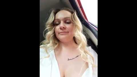 Media: bondgirl_013 Stripchat 2025-06-04 13:51:00