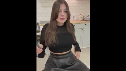 Media: ekaterinagilbert Stripchat 2025-06-04 02:07:00