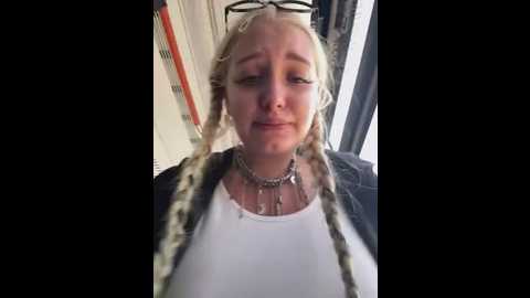 Media: milkyy_wway Stripchat 2025-06-04 11:45:00