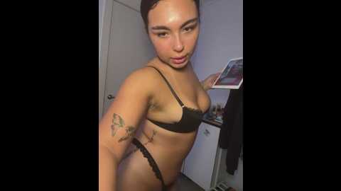 mint_melissaaa @ stripchat on 20250604
