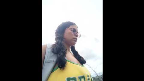 Media: simone_miller Stripchat 2025-06-04 15:25:00