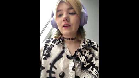 baby__naughty @ stripchat on 20250605