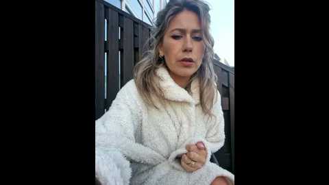 Media: celynaross Stripchat 2025-06-05 23:35:00