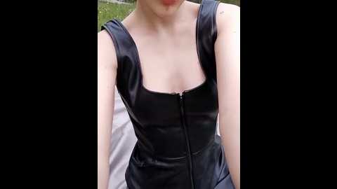 Media: juice_bunny Stripchat 2025-06-05 07:33:00