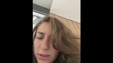 Media: mariid Stripchat 2025-06-05 09:23:00