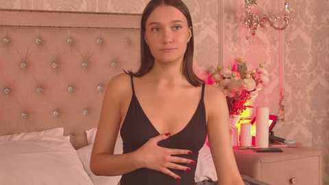 Media: mary_honey Stripchat 2025-06-05 12:42:00