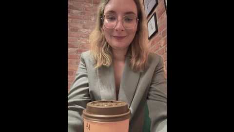the_snowwhitee @ stripchat on 20250605