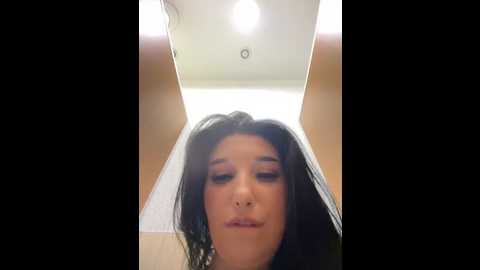 tisha_busty @ stripchat on 20250605