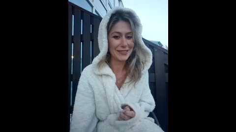 Media: celynaross Stripchat 2025-06-06 01:26:00