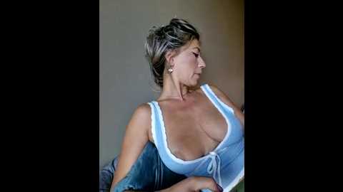 Media: celynaross Stripchat 2025-06-06 15:10:00