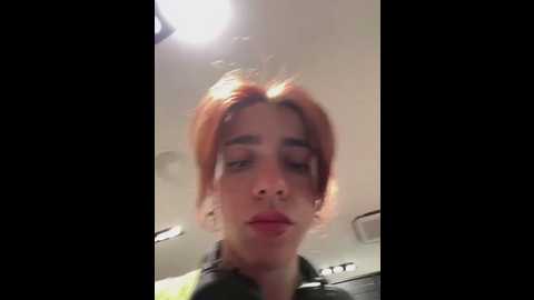 Media: lily__belle Stripchat 2025-06-06 13:16:00