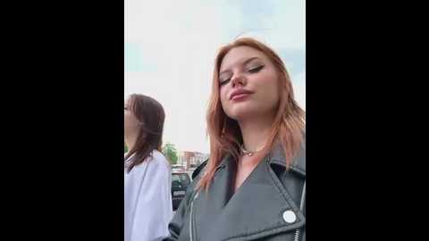 Media: double__pleasure Stripchat 2025-06-07 13:26:00