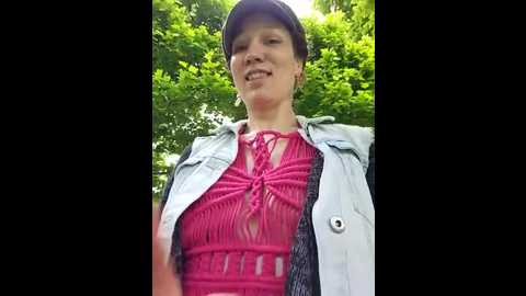 Media: exhibitionsplit Stripchat 2025-06-07 13:25:00