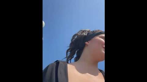 Media: kikiwatson Stripchat 2025-06-07 07:04:00