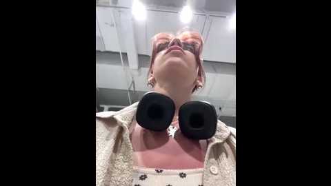 lily__belle @ stripchat on 20250607