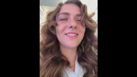Media: mariid Stripchat 2025-06-07 07:12:00