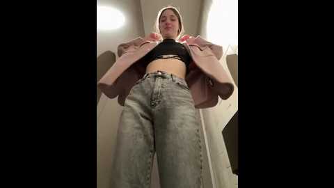 dollytall @ stripchat on 20250608