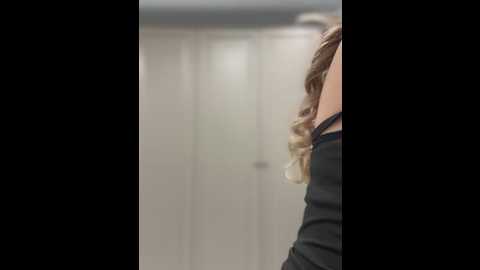 Media: jackie_white_ Stripchat 2025-06-08 04:22:00