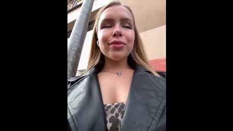 liza_risky @ stripchat on 20250608