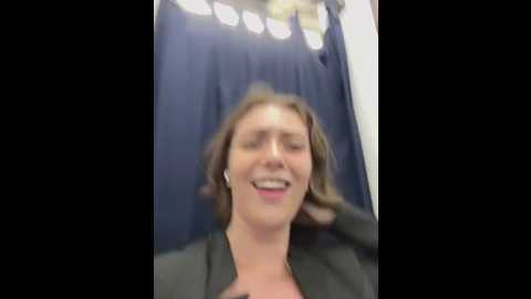 Media: mariid Stripchat 2025-06-08 09:13:00