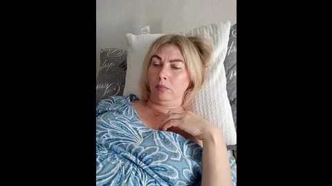 stellahere8 @ stripchat on 20250608