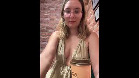 the_snowwhitee @ stripchat on 20250608