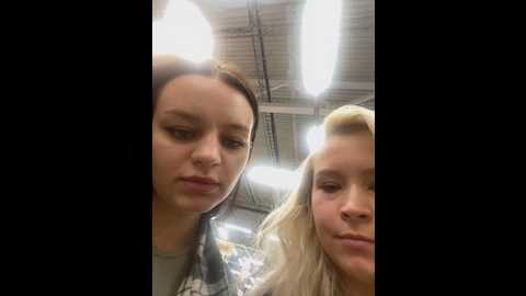 cum_girlss @ stripchat on 20250609