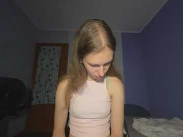 Media: eva_angel3 Stripchat 2025-06-09 19:42:00