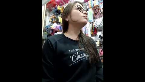 vale_saenzz @ stripchat on 20250609