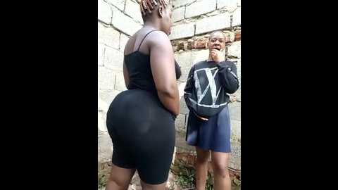 Media: xtra_bootie Stripchat 2025-06-09 06:47:00