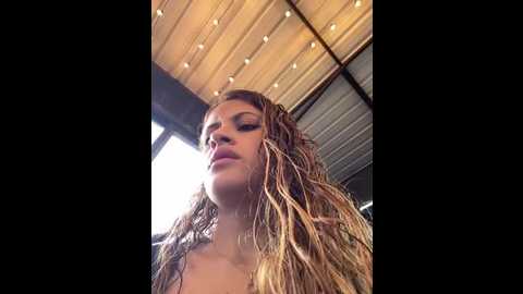 Media: alana15 Stripchat 2025-06-10 22:09:00