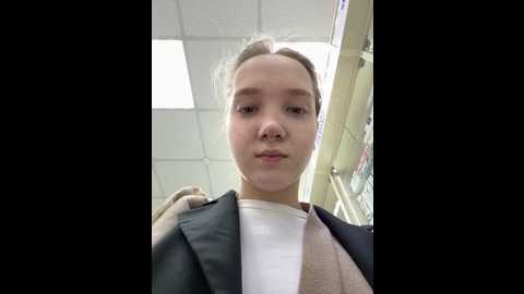 bambi_lu @ stripchat on 20250610