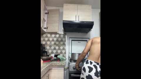 Media: brendacrean Stripchat 2025-06-10 15:25:00