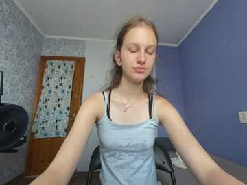 Media: eva_angel3 Stripchat 2025-06-10 15:38:00