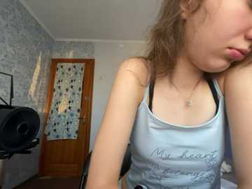 Media: eva_angel3 Stripchat 2025-06-10 17:11:00