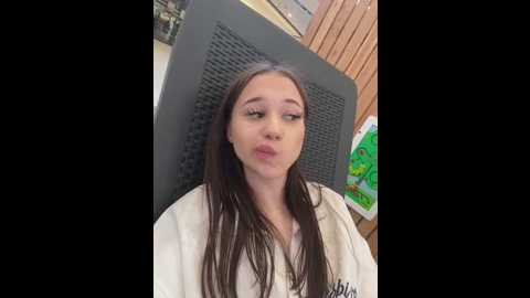 Media: juice_bunny Stripchat 2025-06-10 16:50:00