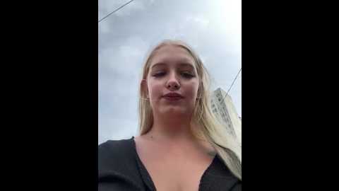 Media: milkyy_wway Stripchat 2025-06-10 08:01:00