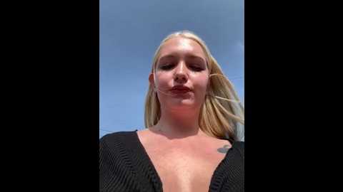 Media: milkyy_wway Stripchat 2025-06-10 13:20:00