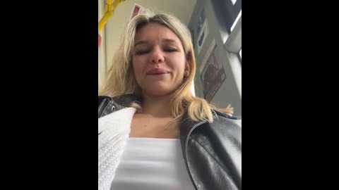 Media: oh_anna Stripchat 2025-06-10 06:47:00