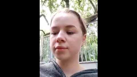 Media: wandernicole Stripchat 2025-06-10 10:24:00
