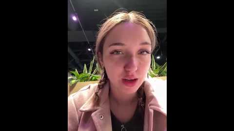 Media: dollytall Stripchat 2025-06-11 10:51:00