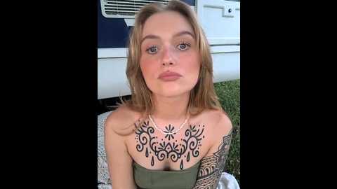 Media: goldloeckchen159 Stripchat 2025-06-11 17:25:00